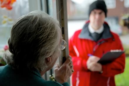 TONENGO DI MAZZE' - Anziana rapinata in casa dal finto tecnico dell'acquedotto: lievemente ferita