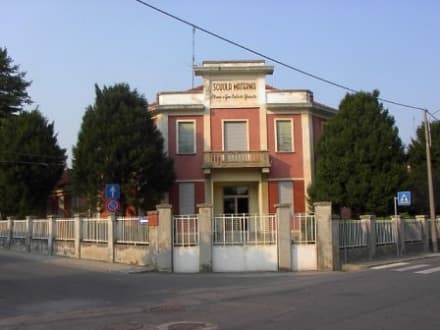 CASTELLAMONTE - Dalla scuola Giraudo una donazione per l'ospedale Regina Margherita