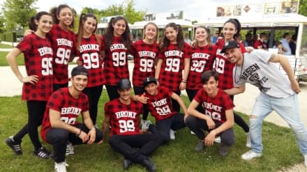 RIVAROLO - Gli allievi dei corsi di hip hop applauditi alla Reggia di Venaria