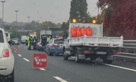 TORINO-CASELLE - Incidente stradale e code sulla superstrada - FOTO