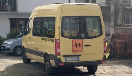 VALPERGA - Ubriaco al volante dello scuolabus: autista denunciato dai carabinieri per guida in stato di ebbrezza
