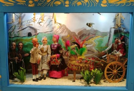 AGLIE' - La mostra «Storie di fili» prende vita al castello ducale alladiese - FOTO