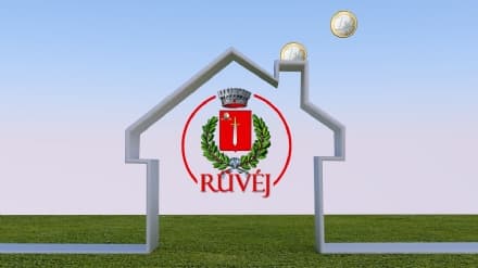 RUEGLIO - Diminuisce la bolletta dell'energia elettrica in municipio