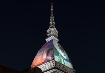 TORINO - La Mole diventa uno schermo