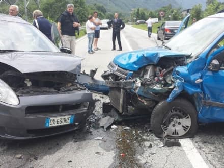 SPARONE - Schianto sulla 460: allarme sicurezza - FOTO