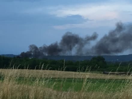 RIVAROLO - Dopo l'incendio le analisi dell'Arpa: non c'erano rifiuti pericolosi tra quelli andati a fuoco