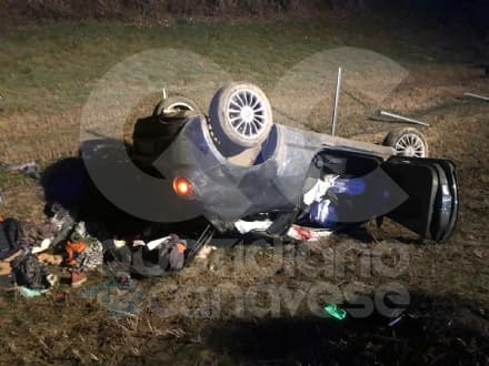 AUTOSTRADA A5 - Tornano dal carnevale di Ivrea e si schiantano