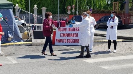 CUORGNE' - Coronavirus, ancora donazioni per l'ospedale: mascherine, tute e detergenti per il personale - FOTO