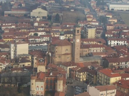 FAVRIA - Una copia della Sindone nella chiesa parrocchiale