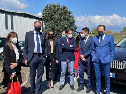 SCARMAGNO - 4000 posti lavoro nella fabbrica delle batterie: «Lars Calstrom pronto a far rivivere il sogno industriale olivettiano»