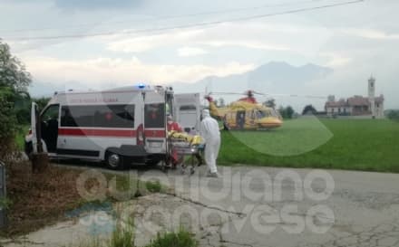FAVRIA - Cade dal balcone di casa: soccorso dal 118 e trasportato in elicottero al Cto - FOTO