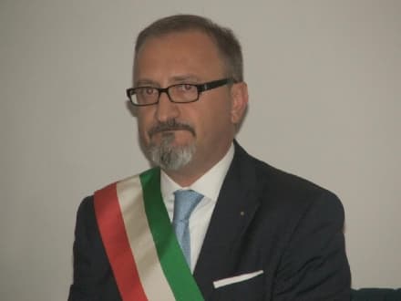 CUORGNE' - «Diamoci da fare per portare Netflix in Canavese»