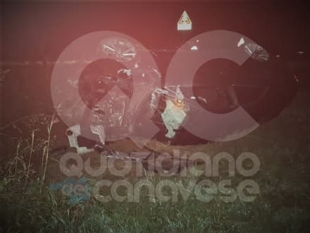 CASTELLAMONTE - Spaventoso incidente sulla Pedemontana: due auto distrutte e due feriti - FOTO
