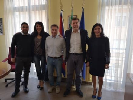 BORGARO - Cambia la mensa, le scuole restano «plastic free»