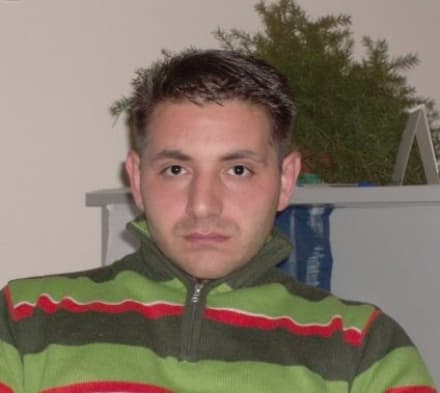 CUORGNE'-PAVONE - Giovane papà stroncato dalla leucemia: due paesi in lutto