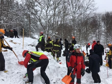 CANAVESE - Centro Italia: la protezione civile non raccoglie cibo e indumenti