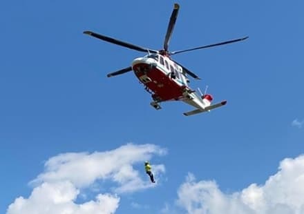 CERESOLE REALE - Escursionista si fa male in quota: trasportata con l'elicottero all'ospedale di Ciriè