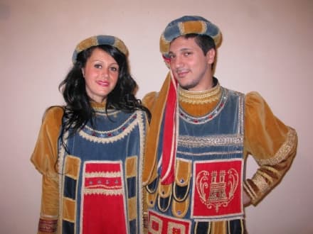 CASTELLAMONTE - Ecco Bela Pignatera e Primo Console del carnevale