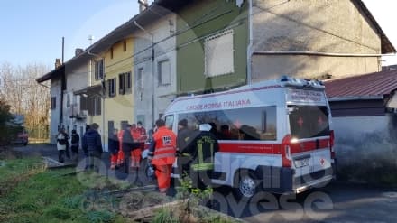 OGLIANICO - Muore in casa e la mamma lo veglia per giorni. Trovato cadavere in via San Cassiano