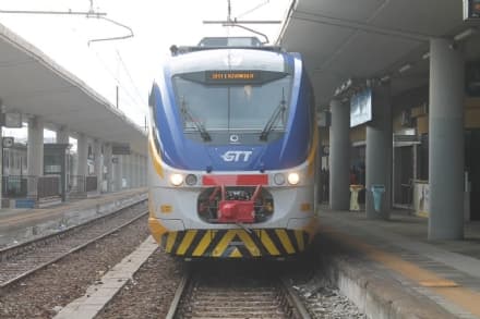 FERROVIA CANAVESANA - Treni in ritardo: altri sconti per chi si abbona