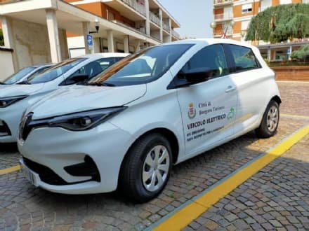 BORGARO - Comune green: acquistate due auto elettriche