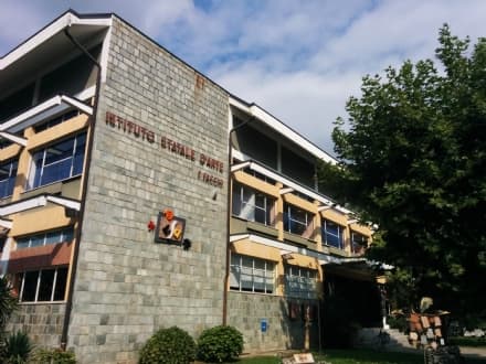 CASTELLAMONTE - Covid, lezioni da casa: gli studenti del liceo Faccio non ci stanno e chiedono di poter tornare a scuola