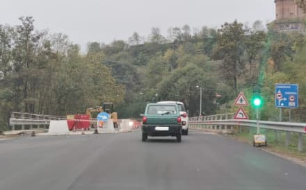 LOMBARDORE - Non solo cantieri sulla 460: lavori in corso e semaforo anche sulla provinciale 267, l'unica «via di fuga»