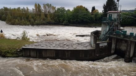 ALLERTA MALTEMPO - Fiumi e torrenti vicini alla soglia di guardia: due pescatori salvati dai vigili del fuoco sul Po - FOTO e VIDEO