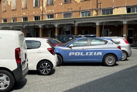 IVREA - Spaccata al SerD di via Aldisio: i ladri in fuga con un'auto rubata all'Asl To4