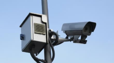 SAN GIORGIO - Telecamere accese al semaforo: multe (salate) in arrivo