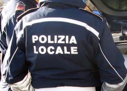 CANAVESE - Nuove uniformi per la polizia locale