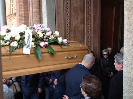 CASTELLAMONTE - Una folla immensa per l'estremo saluto alla povera Gloria Rosboch - VIDEO