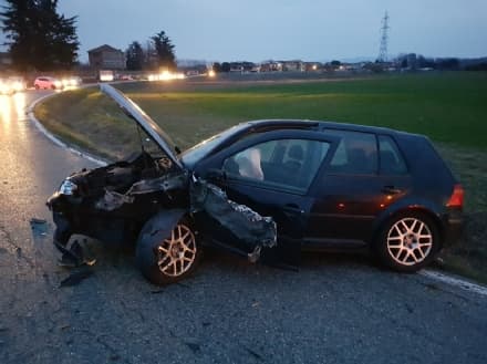 SAN BENIGNO CANAVESE - Incidente stradale in via Lombardore: cinque feriti - FOTO e VIDEO
