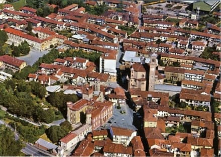 La  Concordia con il filo del dialogo.