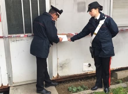 CASELLE - Sigilli al «lago dei cigni»: scoperte strutture abusive