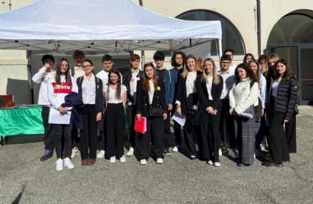 CUORGNE' - Gli studenti «apprendisti Ciceroni» alle Giornate FAI di Primavera - FOTO