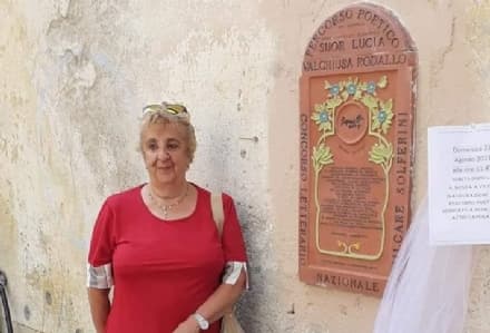 VALCHIUSA - Inaugurata una stele poetica in ricordo di Suor Lucia - FOTO
