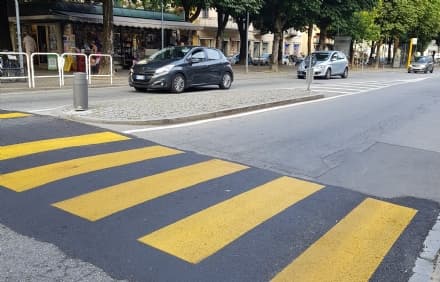 RIVAROLO - Dossi: asfalto al posto dei vecchi cubetti di porfido