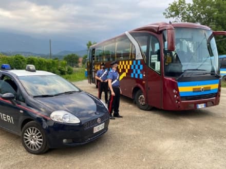 CASTELLAMONTE - Botte all'autista del pullman: denunciati gli aggressori. Sono sei ragazzini di Cuorgnè e Tavagnasco: quattro addirittura minorenni