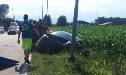 BOSCONERO - Auto contro camion: due ragazzi feriti - FOTO