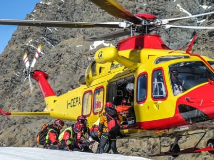 CANAVESE - Assalto alle montagne, due morti e troppi incidenti: un primo weekend da «bollino rosso»