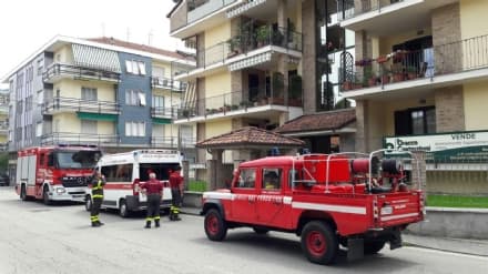 CASTELLAMONTE - Anziano cade in casa: salvato dai pompieri