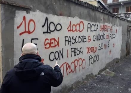 IVREA - Scritte al «Castellazzo Assediato»: CasaPound chiede al Comune di intervenire