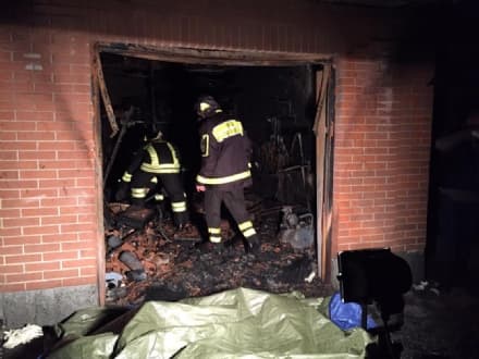 IVREA - Uomo muore carbonizzato nel suo garage