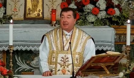 CUCEGLIO - Tutto pronto per l'ingresso del parroco don Luca Meinardi