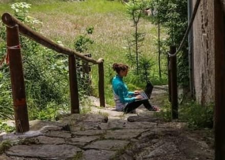 VALLE SOANA - Riparte il co-working in montagna per lavoratori, professionisti, studenti e turisti