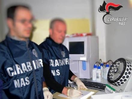COVID - Chiusi dai carabinieri del Nas 102 siti internet che vendevano medicinali contro il virus