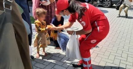 CANAVESE - Profughi dall'Afghanistan: volontari Croce Rossa in prima linea per fornire assistenza a famiglie e bambini - VIDEO