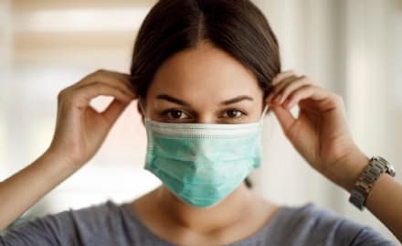 COVID-19 - La mascherina con la carica elettrica