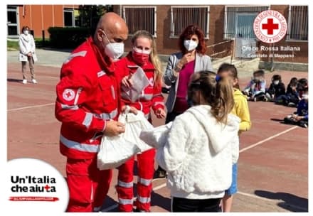 MAPPANO - Le mascherine Cri ai bambini delle scuole elementari e medie - FOTO